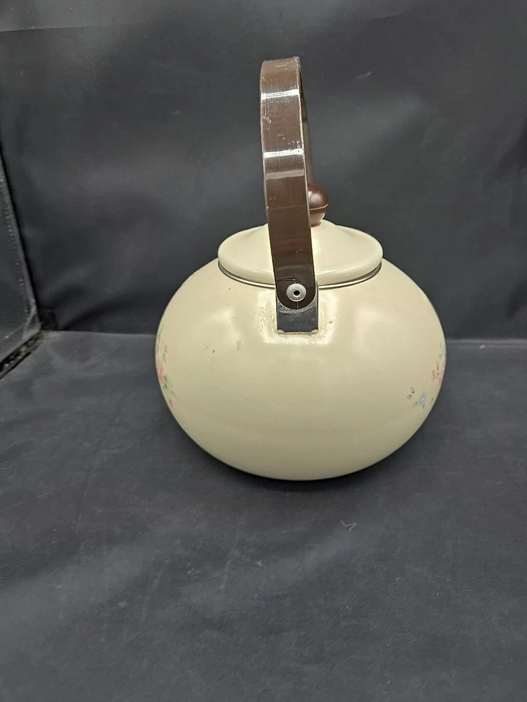 Vintage Pfaltzgraff Tea Rose Metal Enamel Tea Pot/Kettle With Lid | eBay