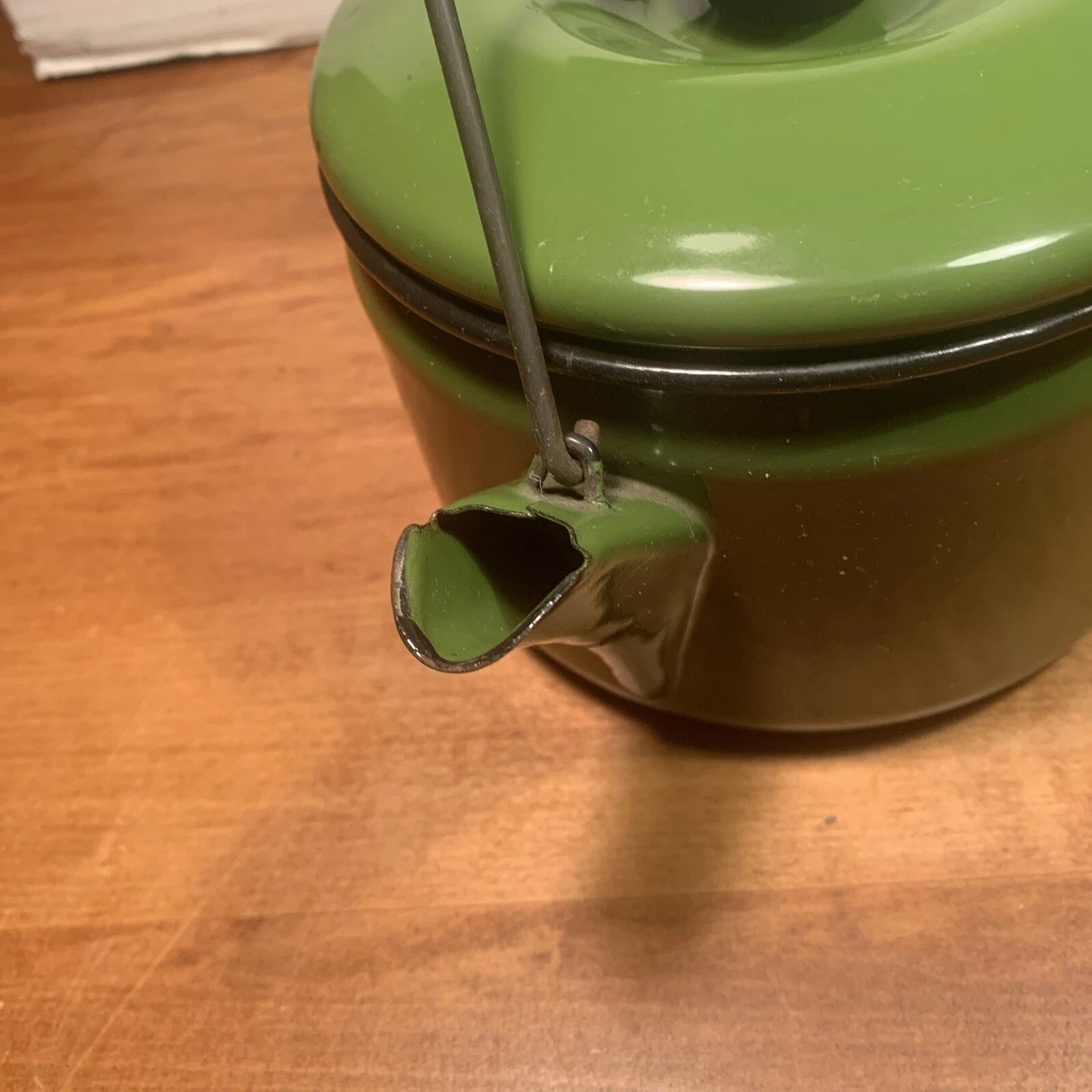 Vintage Farmhouse Enamelware Lidded TeaPot Olive w/ Black Trim, Wood Handle | eBay