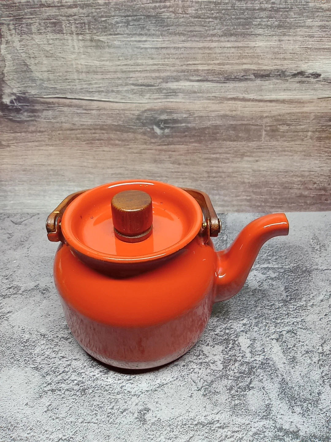 Vtg MCM Tea Kettle Teapot Enamel Wood Handle w/ lid RUST ORANGE | eBay