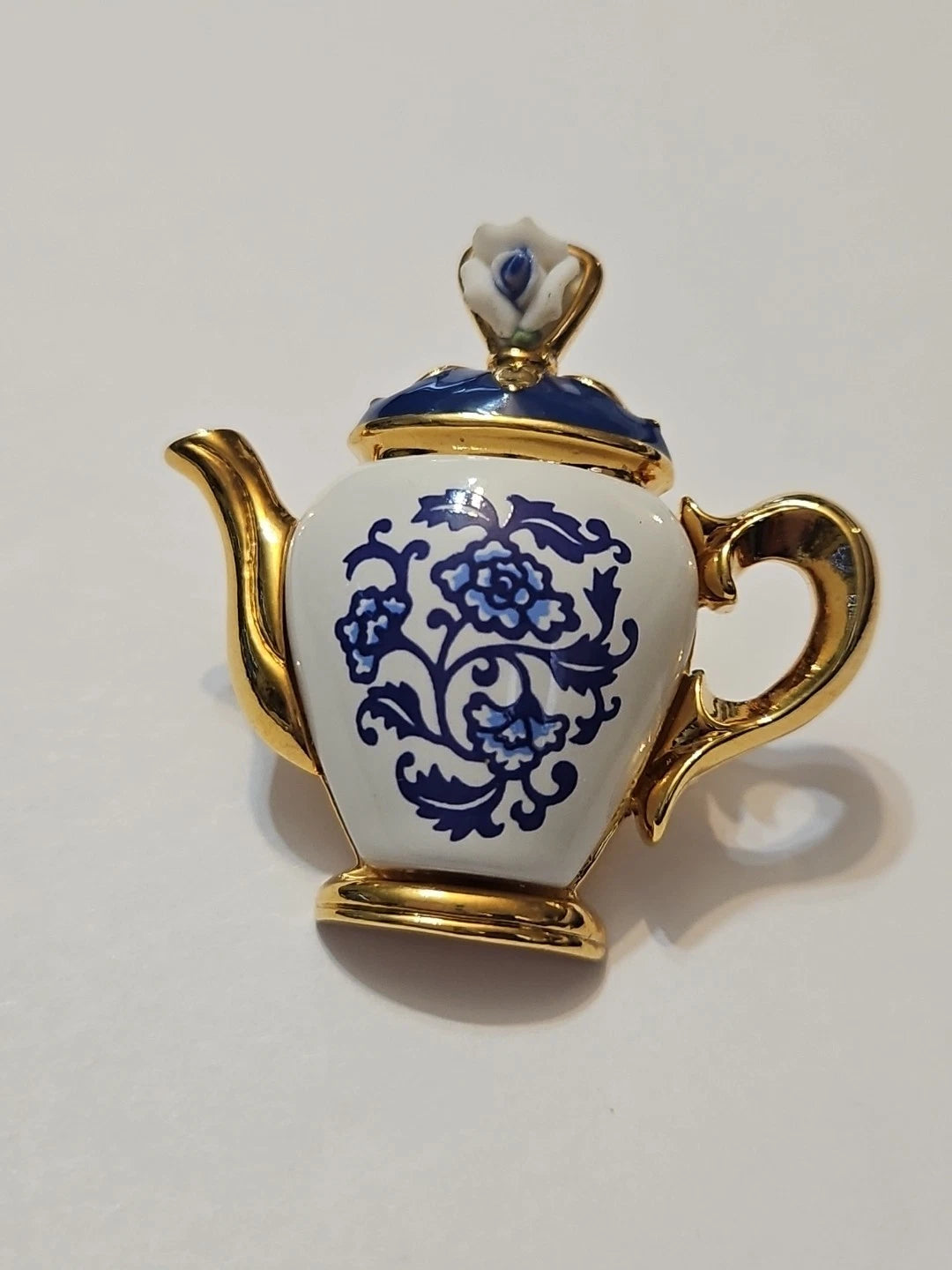 VTG Teapot Gold Tone Blue Porcelain Rose Enamel Cab Brooch Granny Cottage Core | eBay