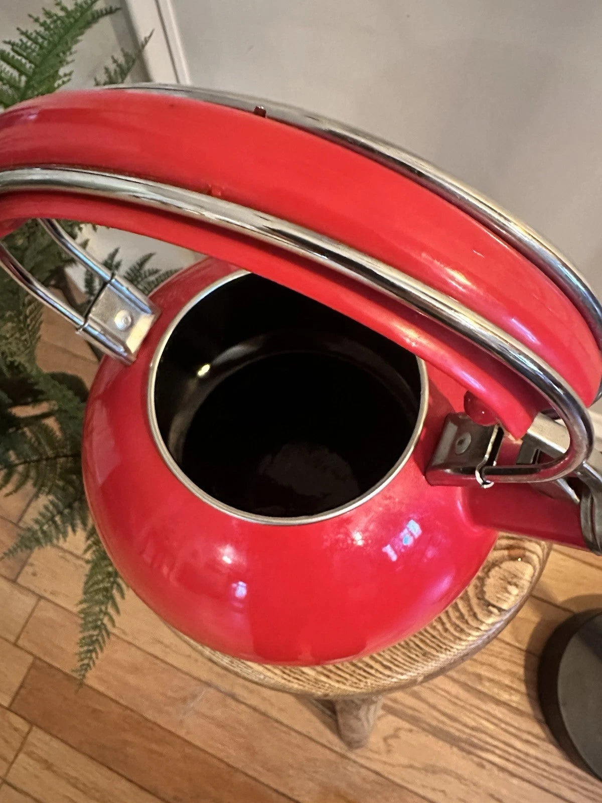 Whistling Tea Kettle Red 2.25 qt Porcelain Enameled Tea Pot. Darling shape! | eBay