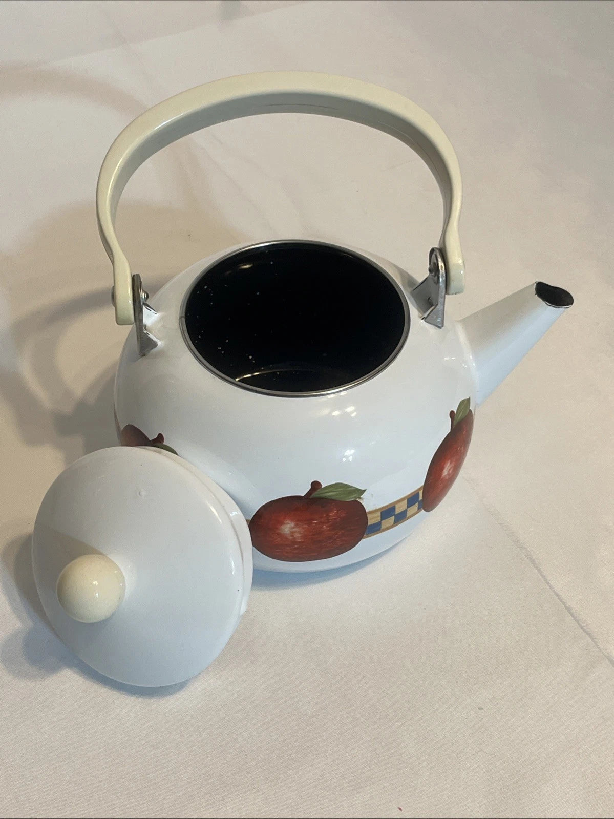 VTG RESTON LLOYD Enamel Tea Pot Country Farmhouse Apple Decor Kettle Teapot | eBay