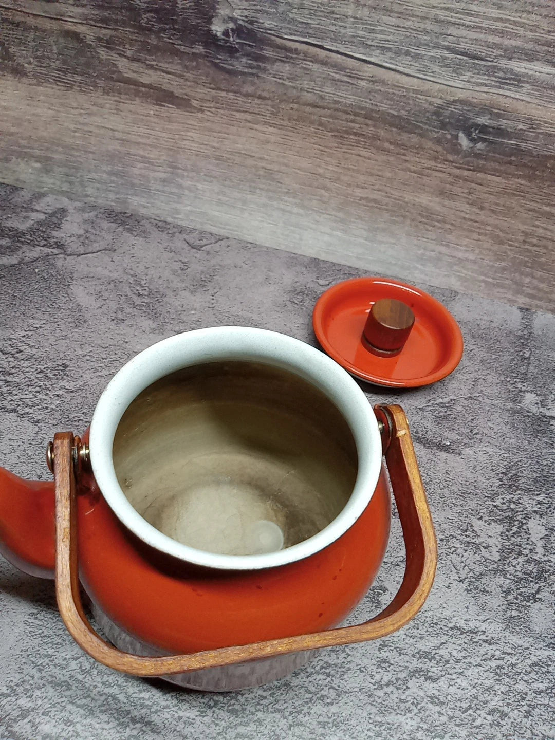 Vtg MCM Tea Kettle Teapot Enamel Wood Handle w/ lid RUST ORANGE | eBay
