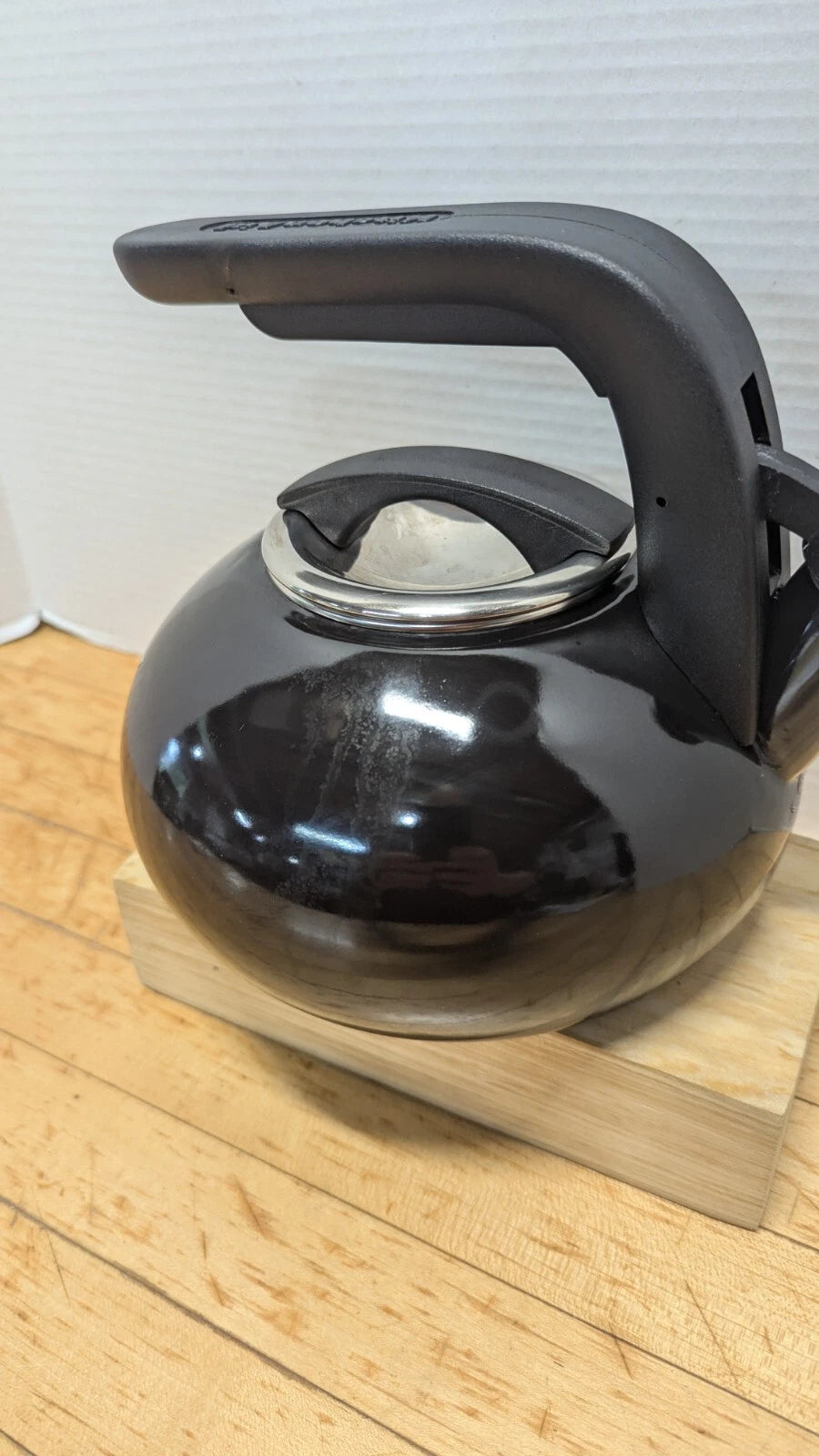 KitchenAid 1.5 Quart Porcelain Enamel Black Whistling Tea kettle | eBay