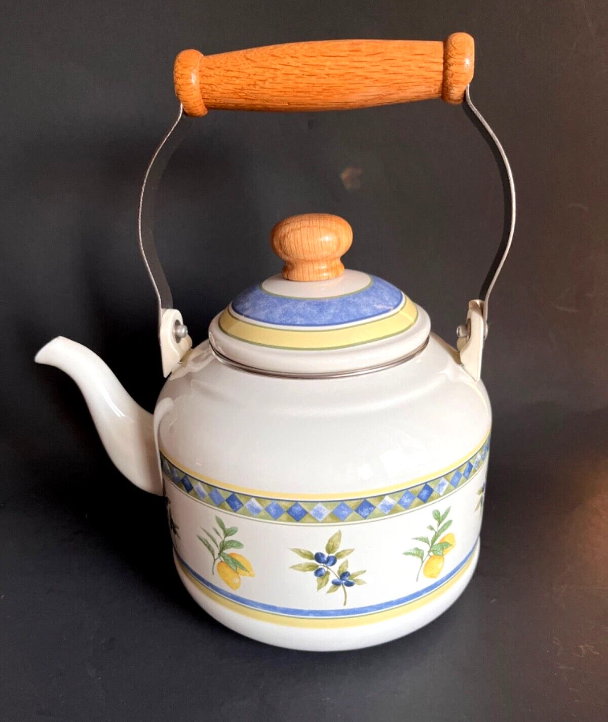 Enamel Ware Royal Doulton Carmina Tea Pot Lemons with Wooden Handle Very Nice | eBay