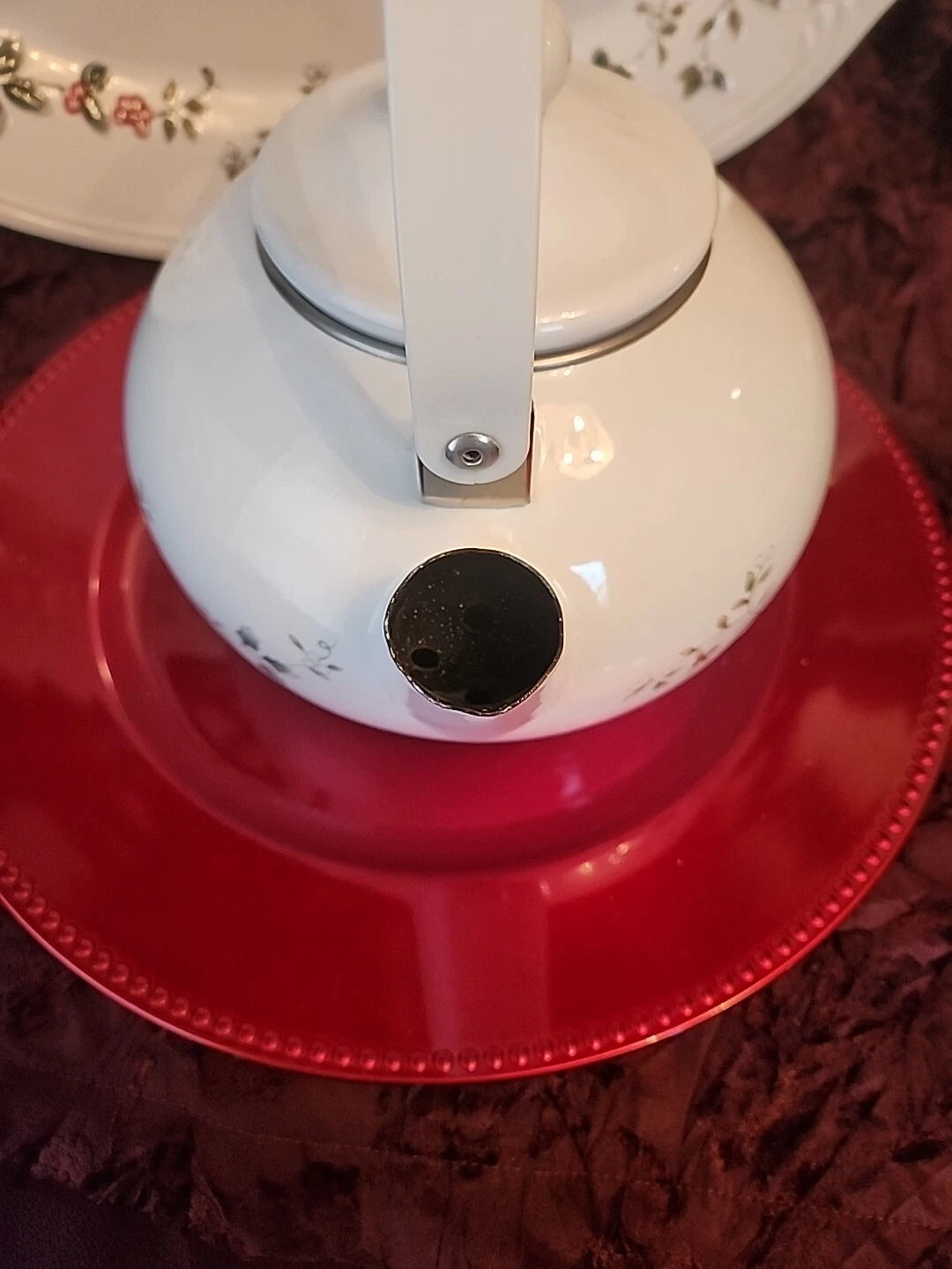 Pfaltzgraff Winterberry 2qt Teapot Kettle Porcelain Enamel on Metal Holly Berry | eBay