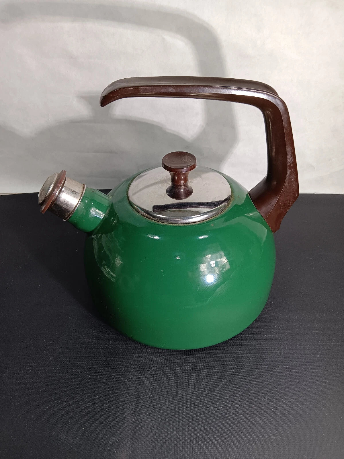 Vintage Encore Green Enamel Whistling Tea Kettle Teapot Spain Stainless Lid MCM | eBay
