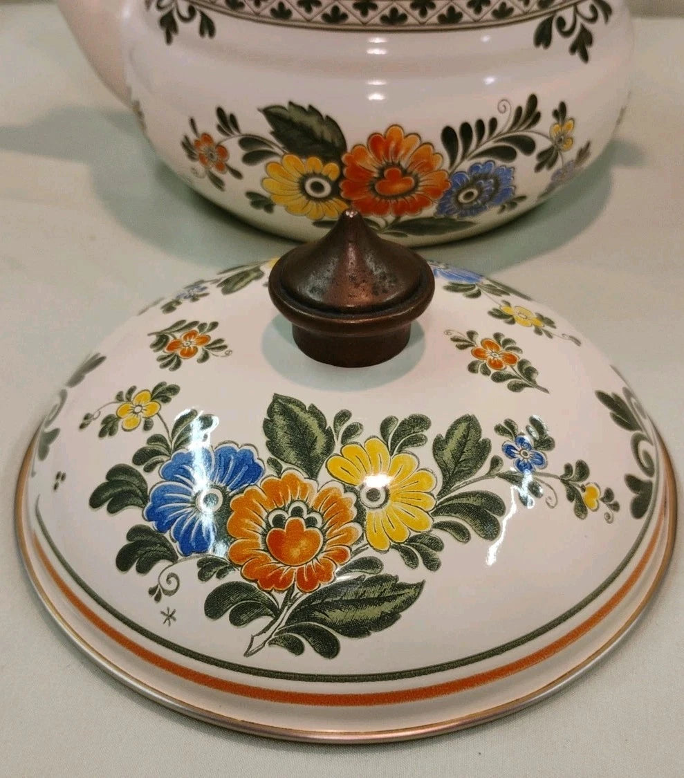 ASTA White Floral Enamelware Old Amsterdam 8.5” Dutch Oven & Teapot PRISTINE!!! | eBay