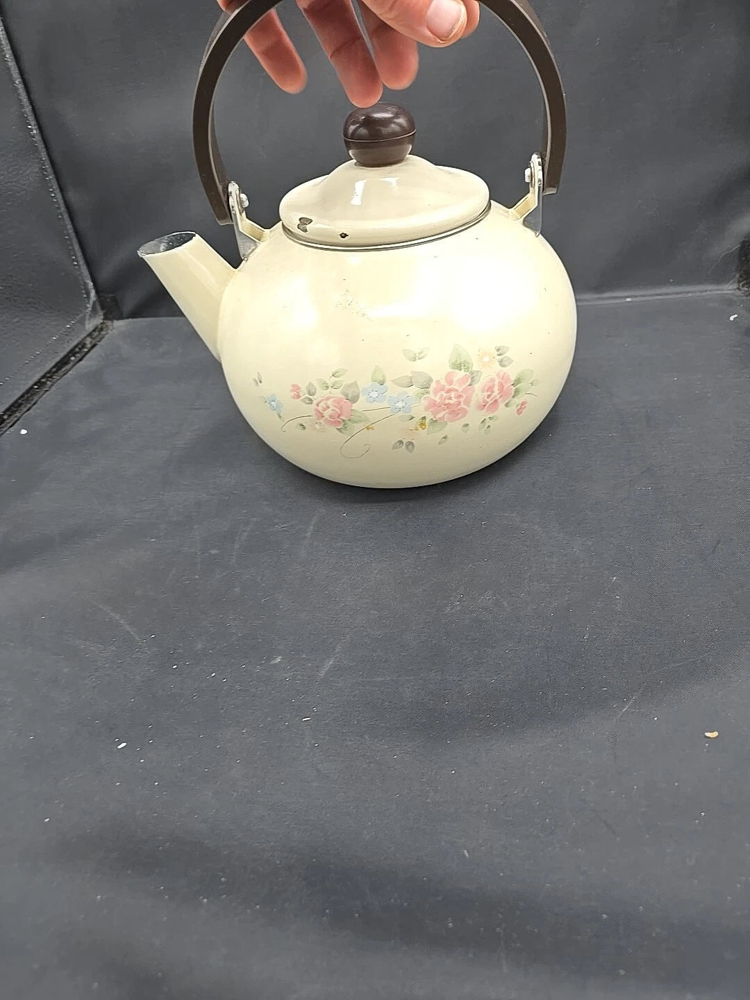 Vintage Pfaltzgraff Tea Rose Metal Enamel Tea Pot/Kettle With Lid | eBay