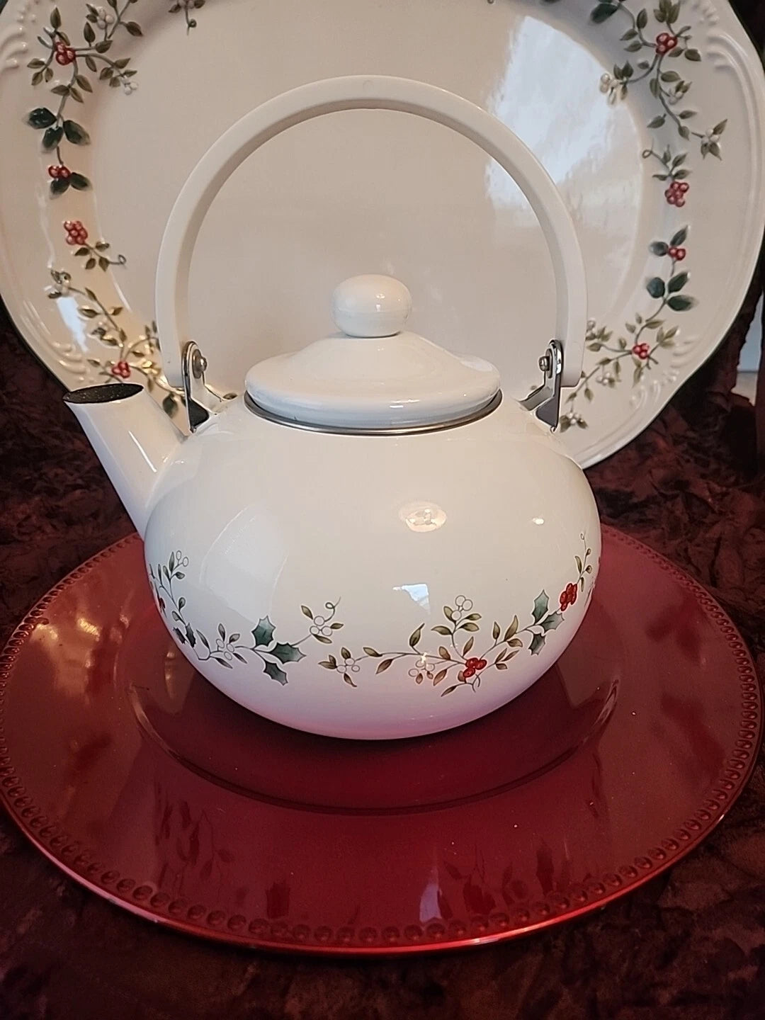 Pfaltzgraff Winterberry 2qt Teapot Kettle Porcelain Enamel on Metal Holly Berry | eBay