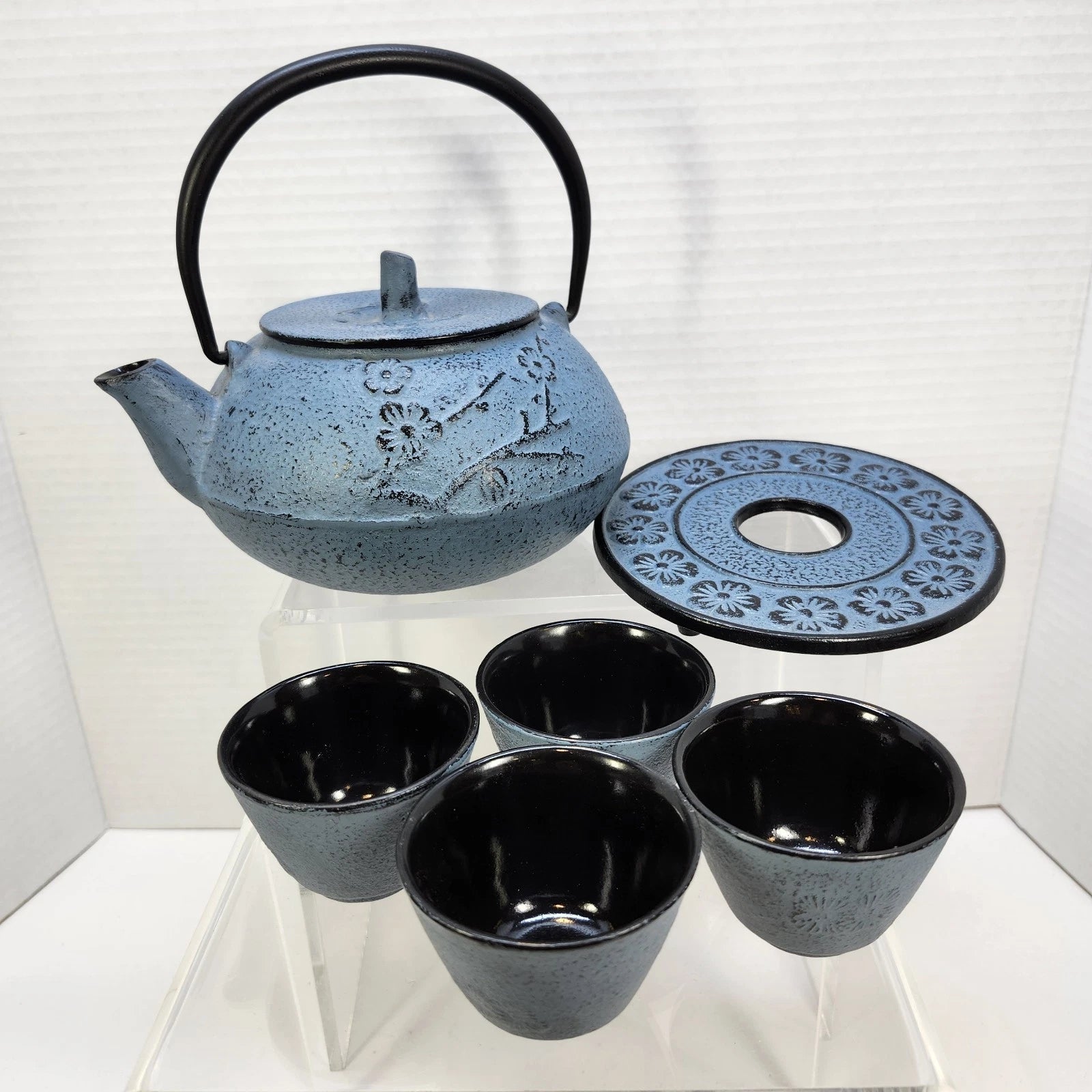 28 oz Cast Iron Teapot Tea Kettle Enamel Interior w/ Infuser Trivet & 4 Cups NEW | eBay