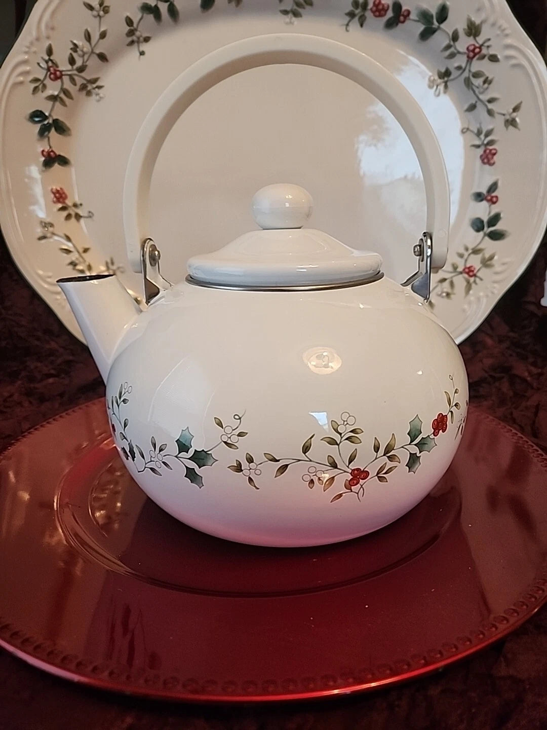 Pfaltzgraff Winterberry 2qt Teapot Kettle Porcelain Enamel on Metal Holly Berry | eBay