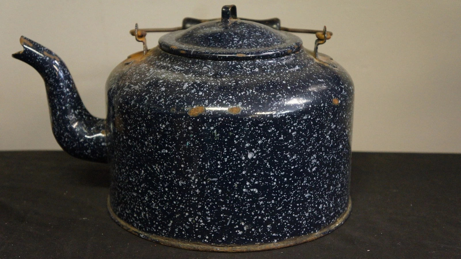 Vintage Blue Speckled Enamelware Porcelain Coffee Pot Tea Kettle Wood Handle 9" | eBay