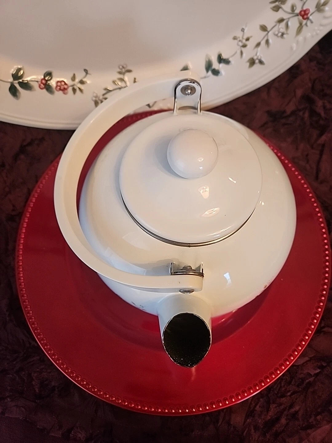 Pfaltzgraff Winterberry 2qt Teapot Kettle Porcelain Enamel on Metal Holly Berry | eBay
