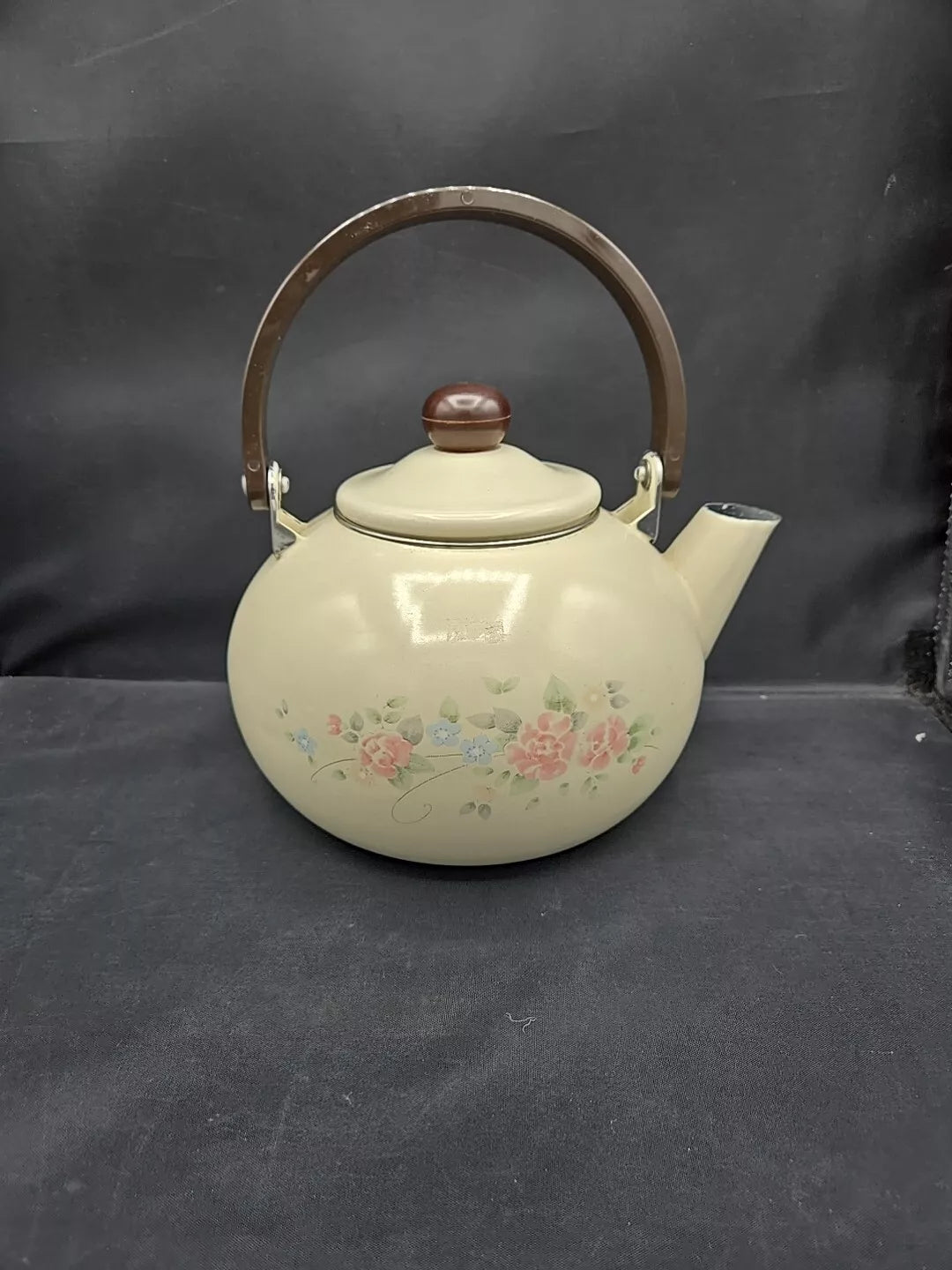 Vintage Pfaltzgraff Tea Rose Metal Enamel Tea Pot/Kettle With Lid | eBay