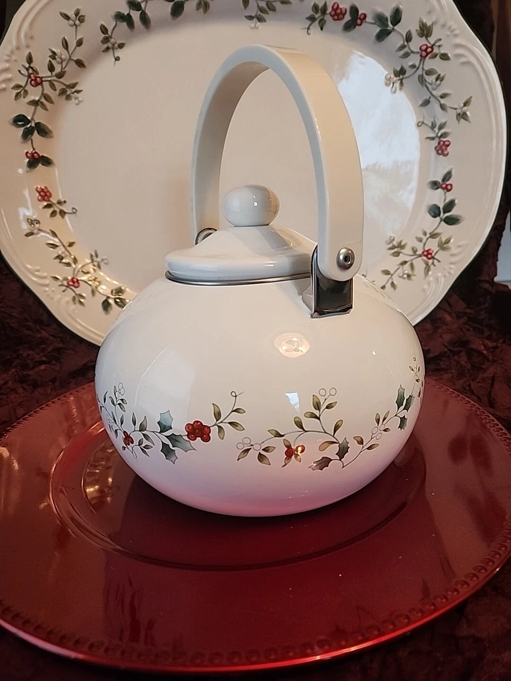 Pfaltzgraff Winterberry 2qt Teapot Kettle Porcelain Enamel on Metal Holly Berry | eBay