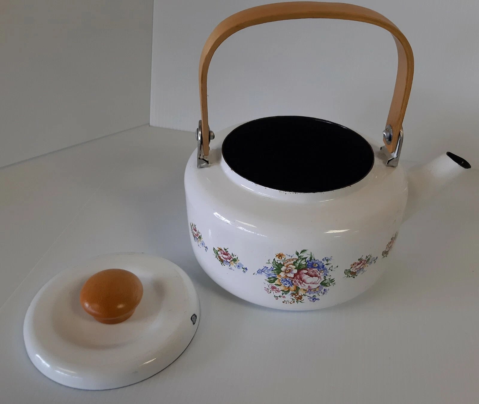 Vintage Porcelain Enamel Teapot Victoria | eBay