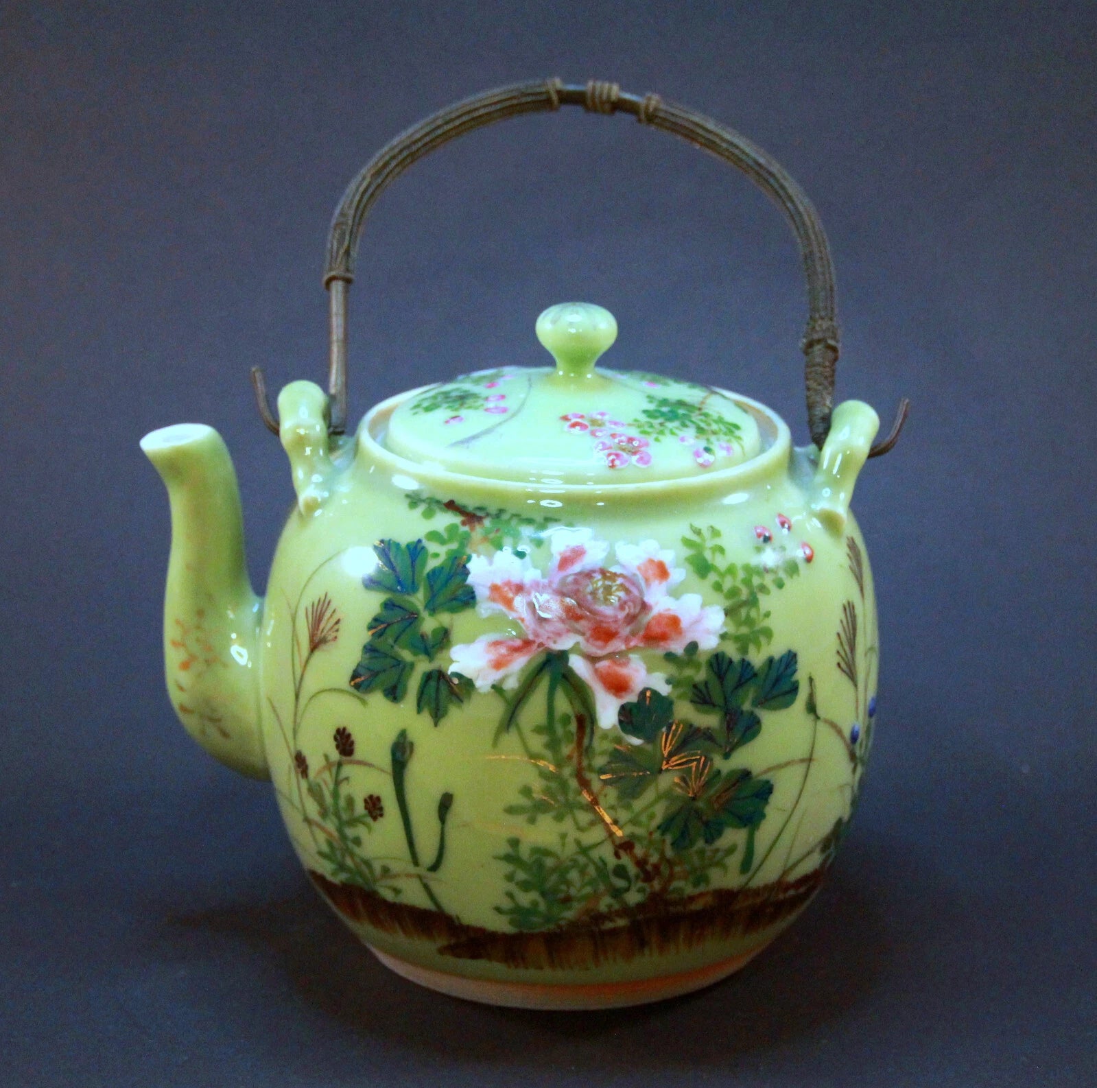 ANTIQUE JAPANESE SETO CELADON TEAPOT with HAND PAINTED ENAMEL FLOWERS MEIJI | eBay